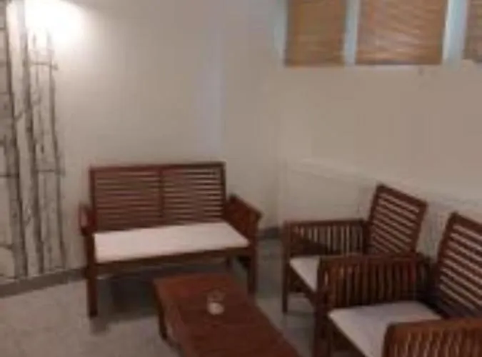 Czarna Gora Stubai 5 *