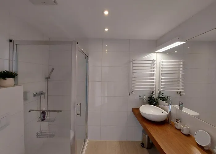 Apartment Czarna Gora Stubai 5